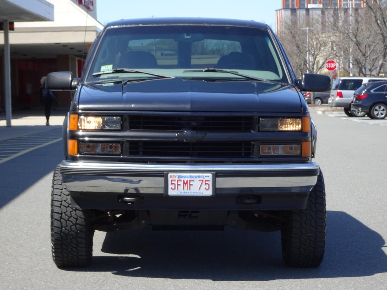 Chevrolet Tahoe 2dr 4WD 1999