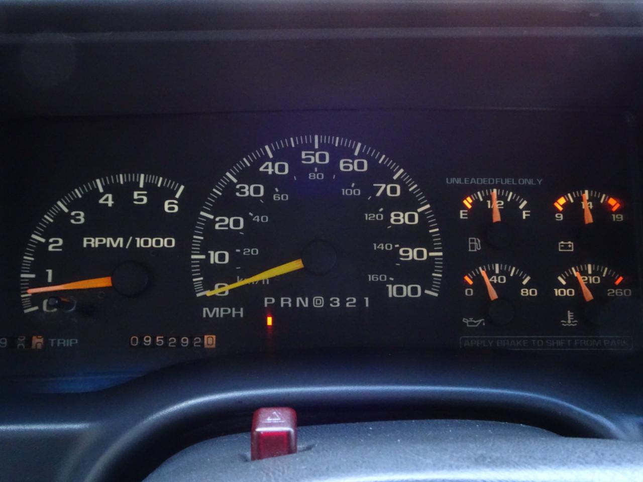 Chevrolet Tahoe 2dr 4WD 1999