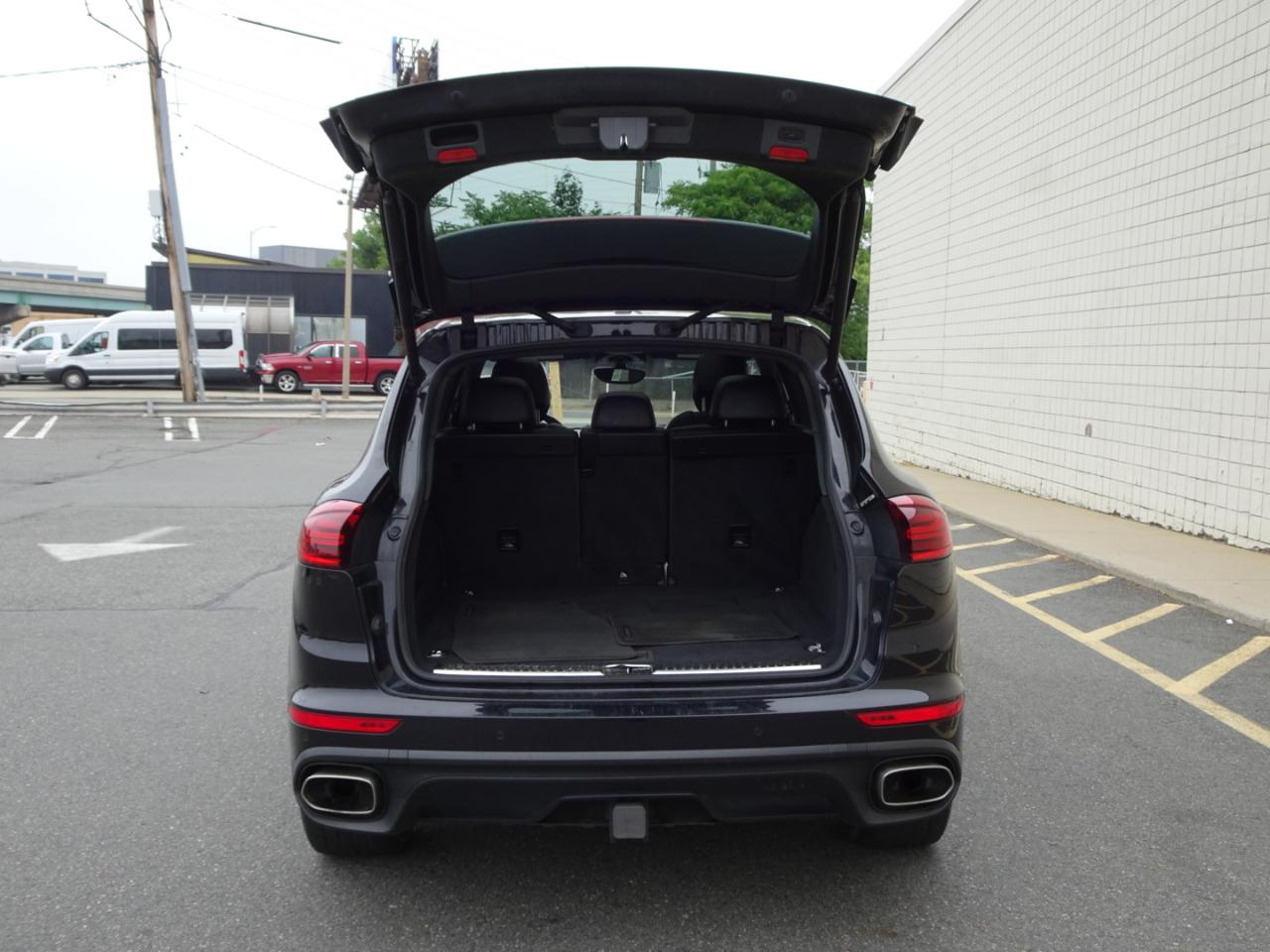 Porsche Cayenne AWD 4dr 2016