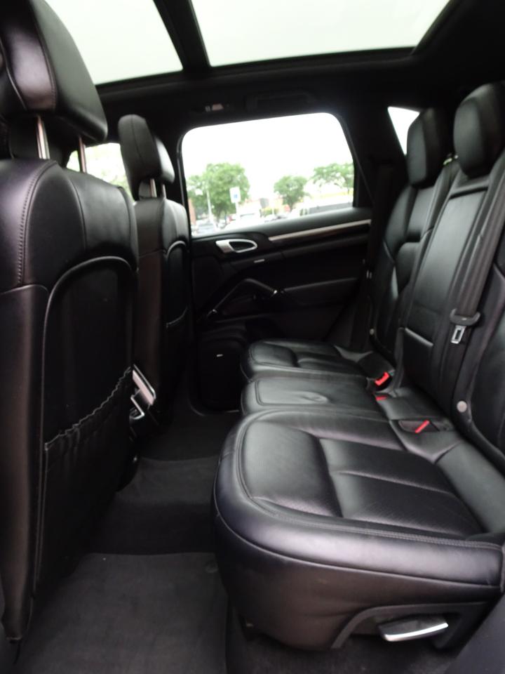 Porsche Cayenne AWD 4dr 2016