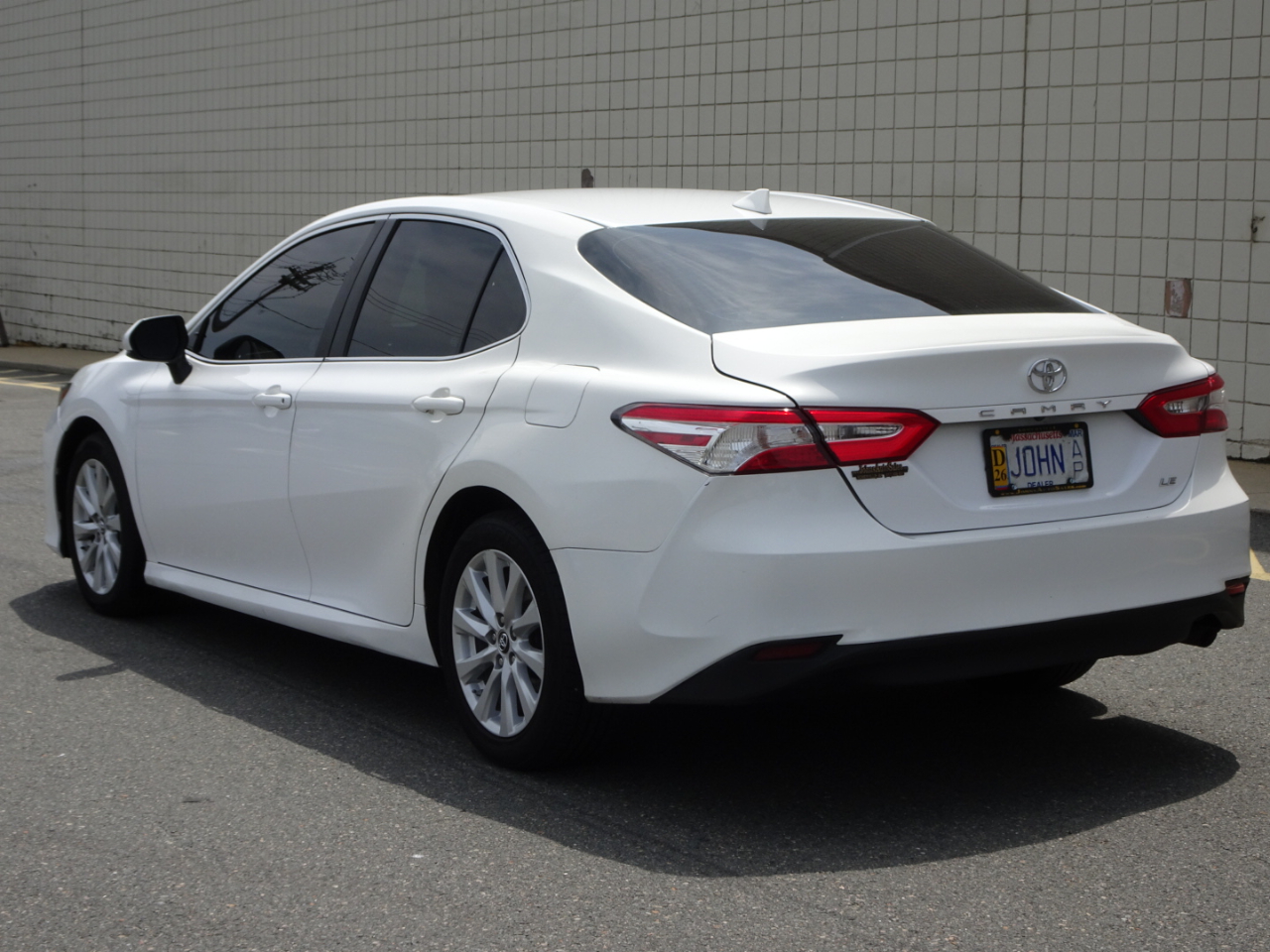 Toyota Camry XLE Auto (Natl) 2019
