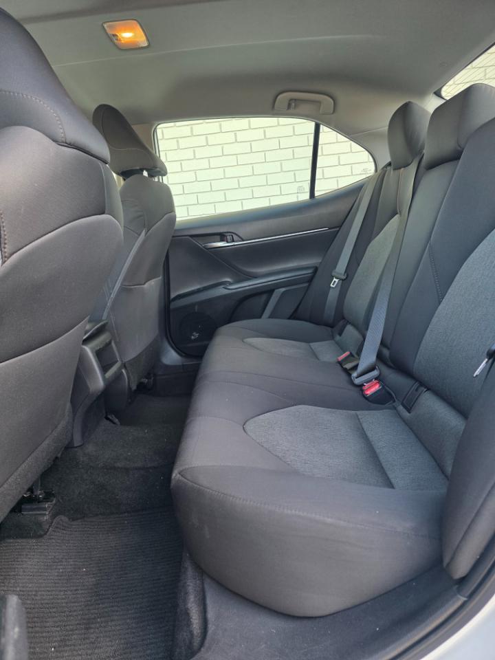 Toyota Camry XLE Auto (Natl) 2019