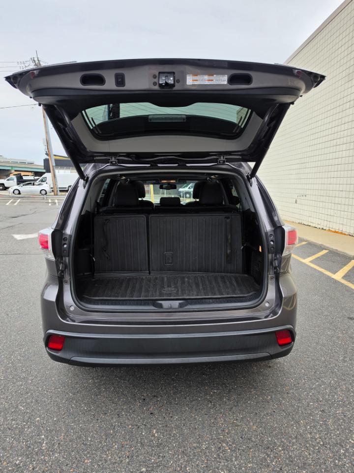 Toyota Highlander AWD 4dr V6 XLE (Natl) 2016