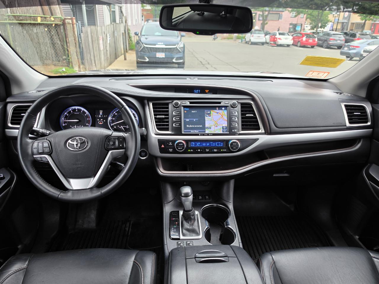 Toyota Highlander AWD 4dr V6 XLE (Natl) 2016