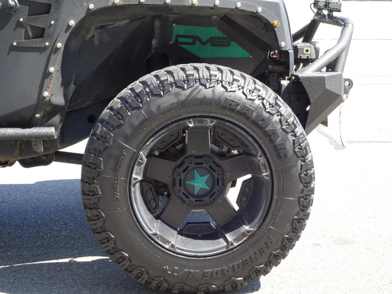 Jeep Wrangler Unlimited 4WD 4dr Black Bear *Ltd Avail* 2016