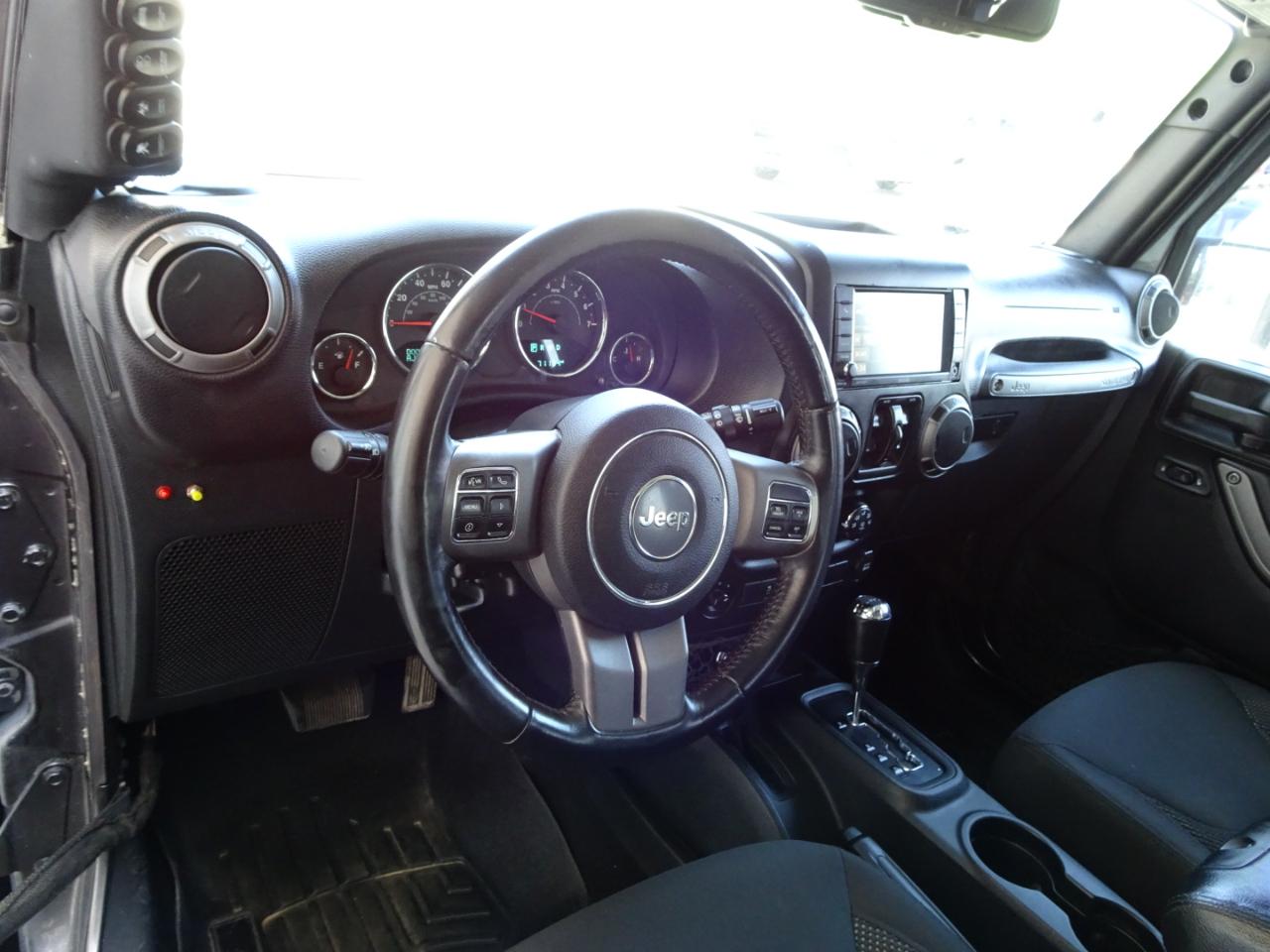 Jeep Wrangler Unlimited 4WD 4dr Black Bear *Ltd Avail* 2016
