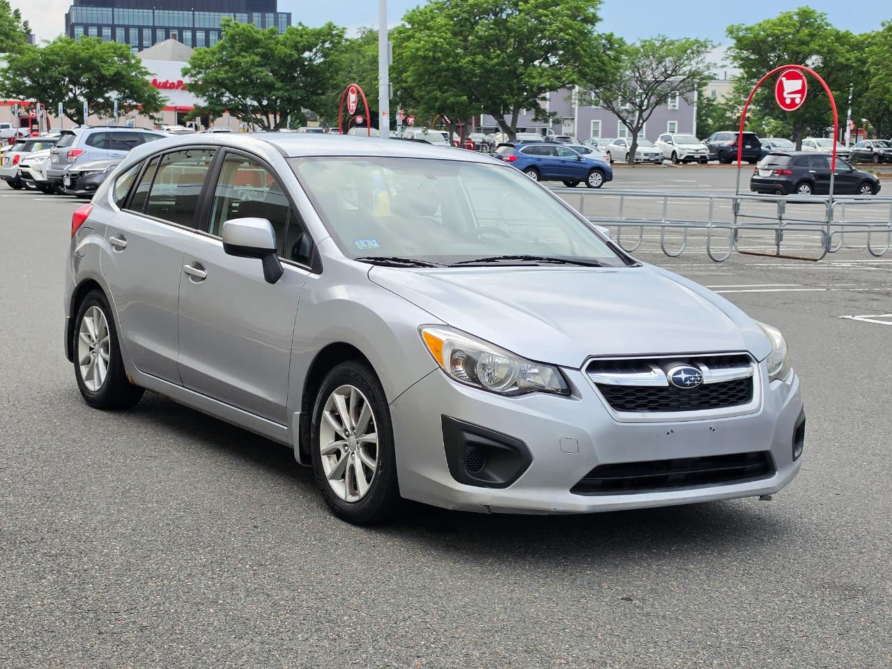 Subaru Impreza Wagon 5dr Auto 2.0i Premium 2012