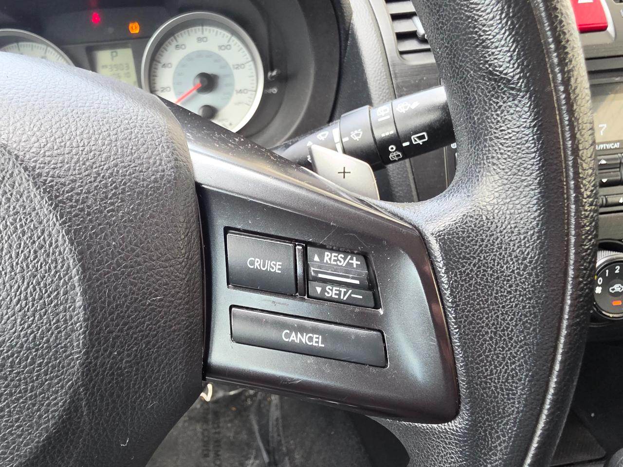 Subaru Impreza Wagon 5dr Auto 2.0i Premium 2012