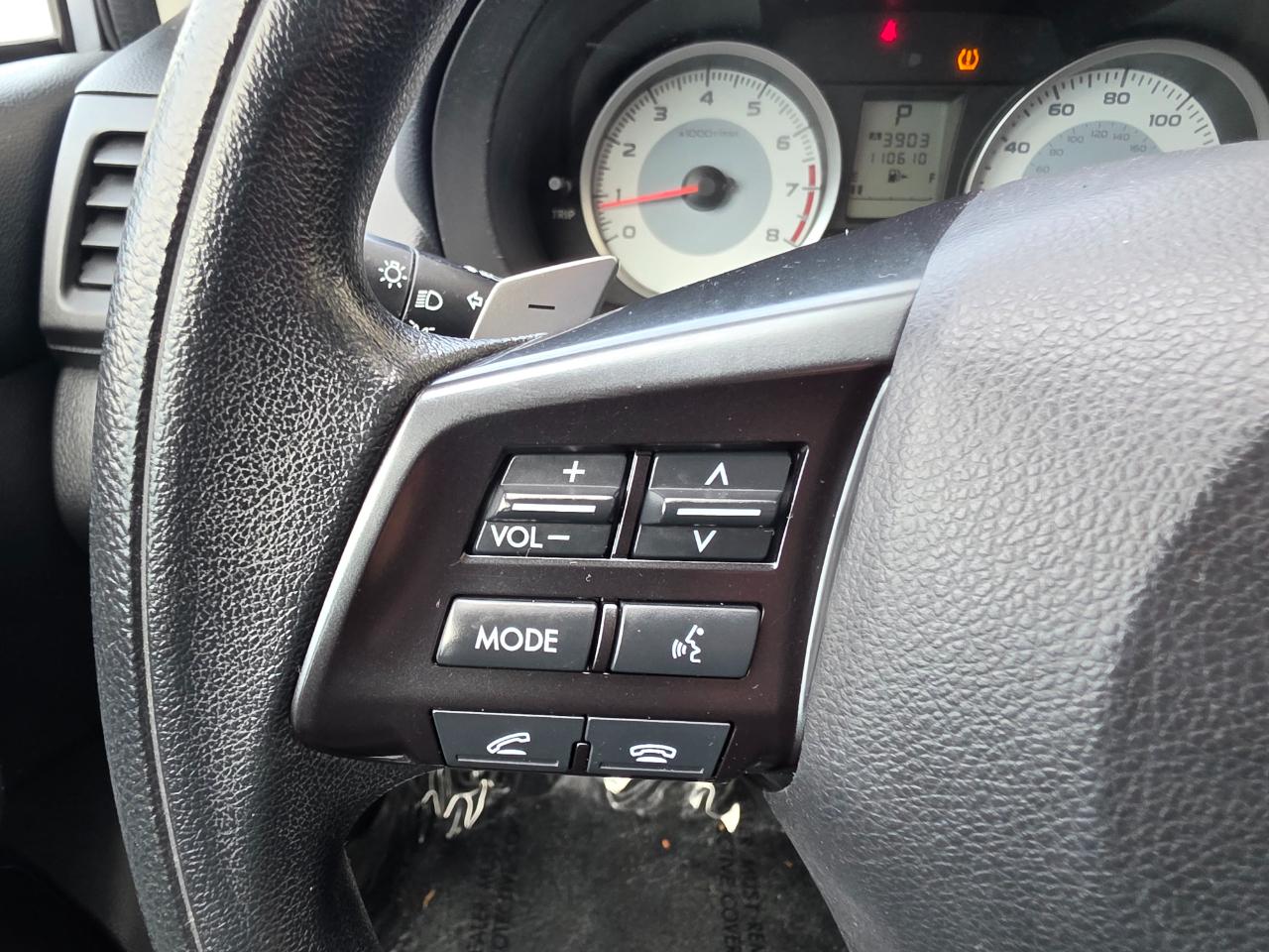 Subaru Impreza Wagon 5dr Auto 2.0i Premium 2012