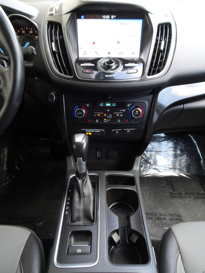 Ford Escape Titanium 4WD 2017