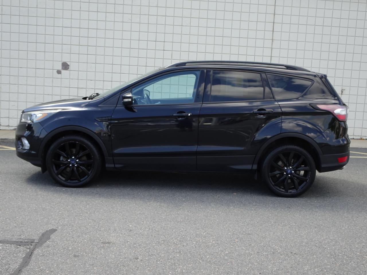 Ford Escape Titanium 4WD 2017