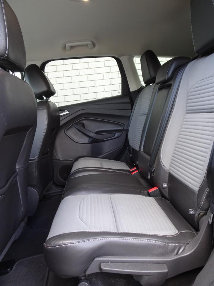 Ford Escape Titanium 4WD 2017