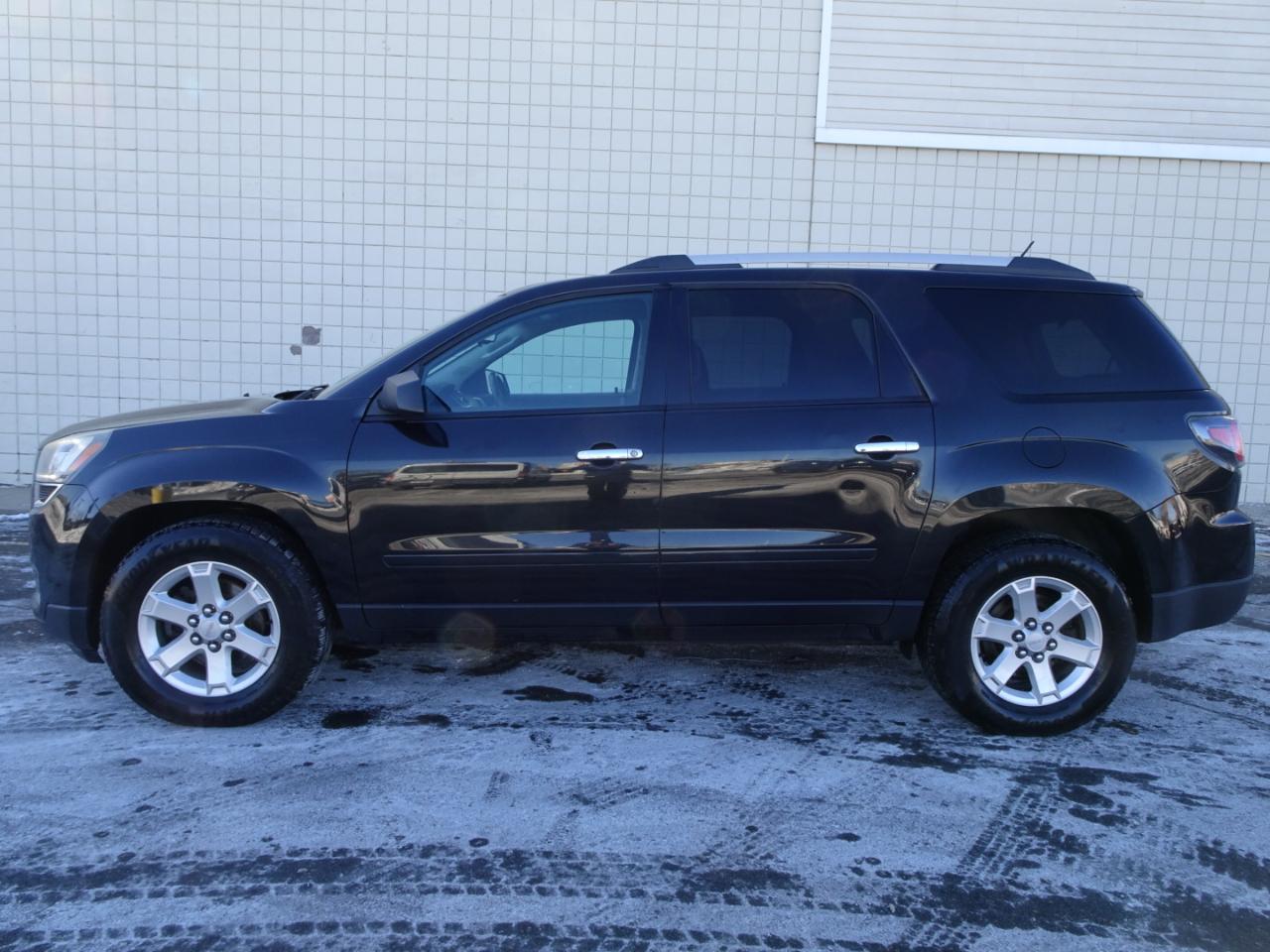 GMC Acadia AWD 4dr SLE w/SLE-1 2015
