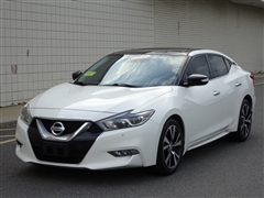 2017 Nissan Maxima 