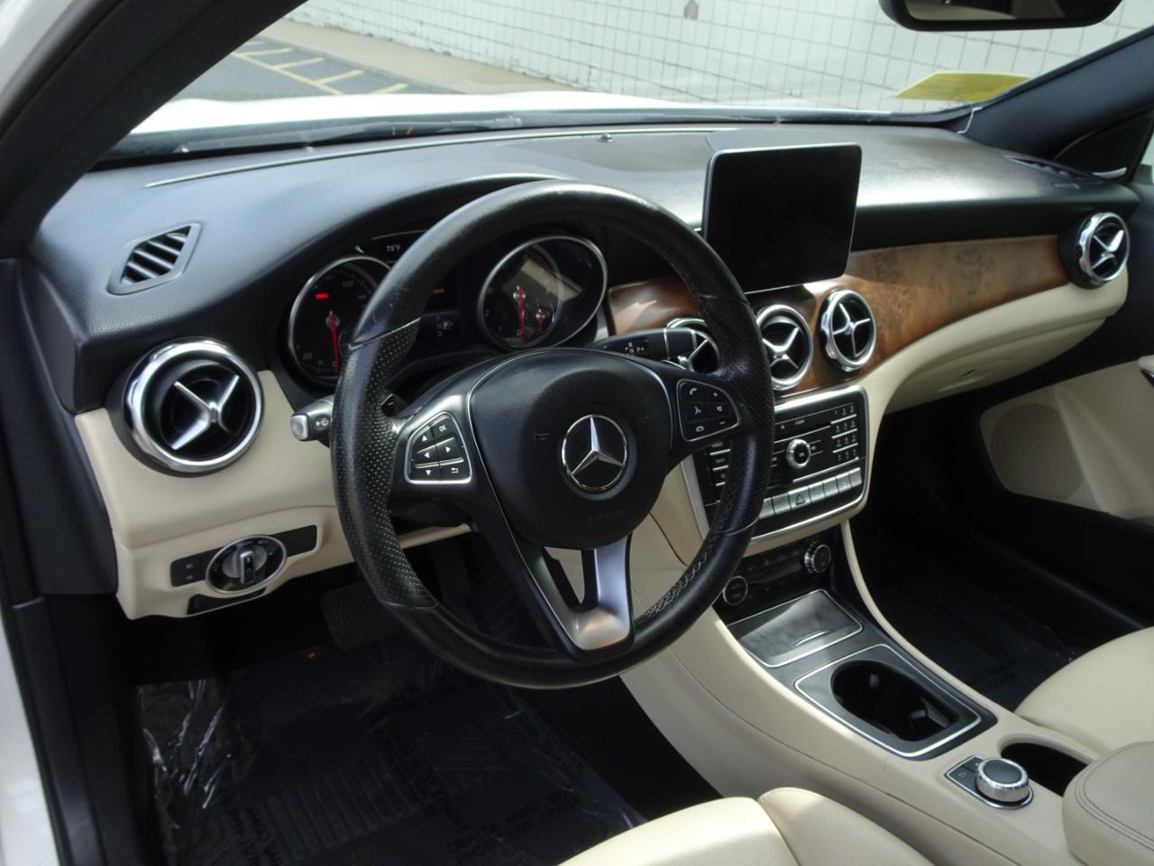 Mercedes-Benz GLA GLA 250 4MATIC SUV 2018