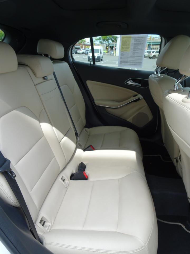 Mercedes-Benz GLA GLA 250 4MATIC SUV 2018