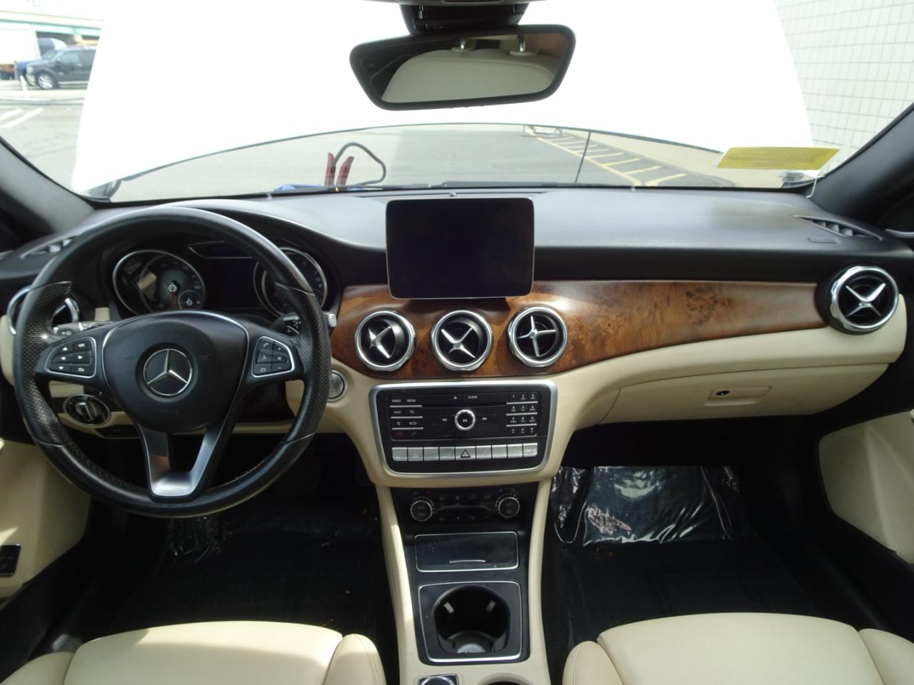 Mercedes-Benz GLA GLA 250 4MATIC SUV 2018