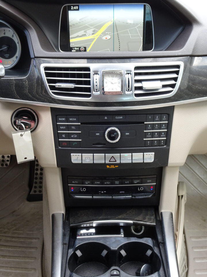 Mercedes-Benz E-Class 4dr Sdn E 350 Sport 4MATIC 2016 Mercedes-Benz E-Class 4dr Sdn E 350 Sport 4MATIC 2016