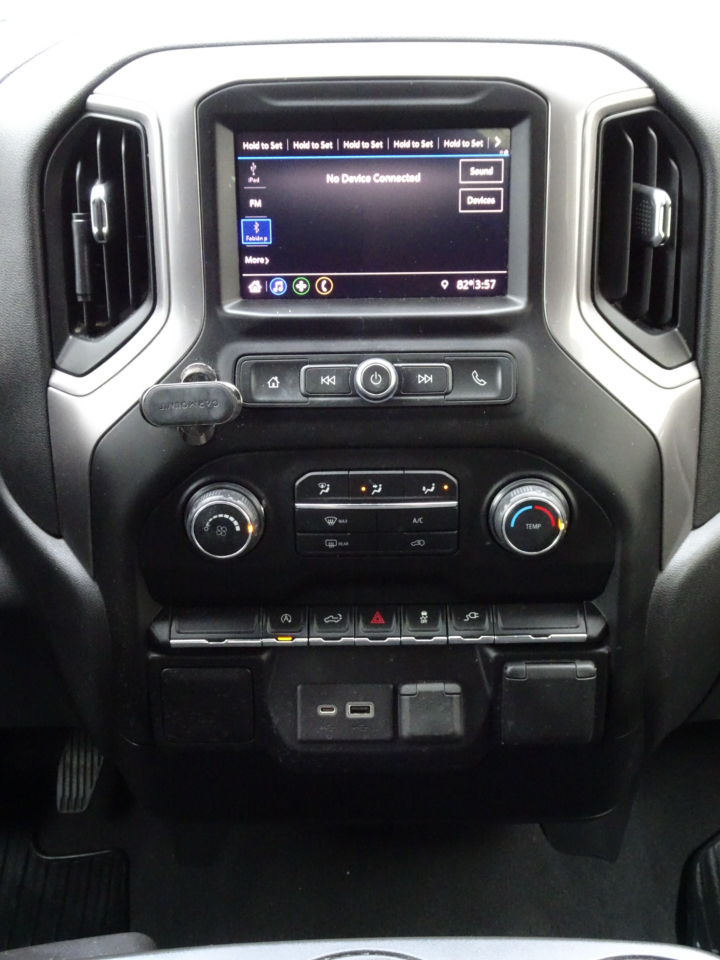 2021 Chevrolet Silverado 1500 Custom photo 13