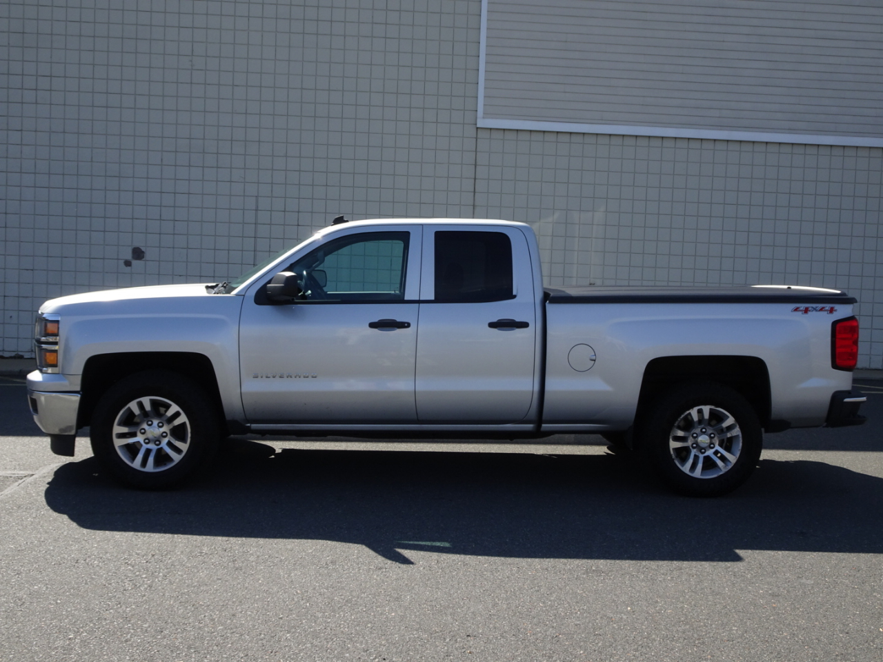 2014 Chevrolet Silverado 1500 photo 4