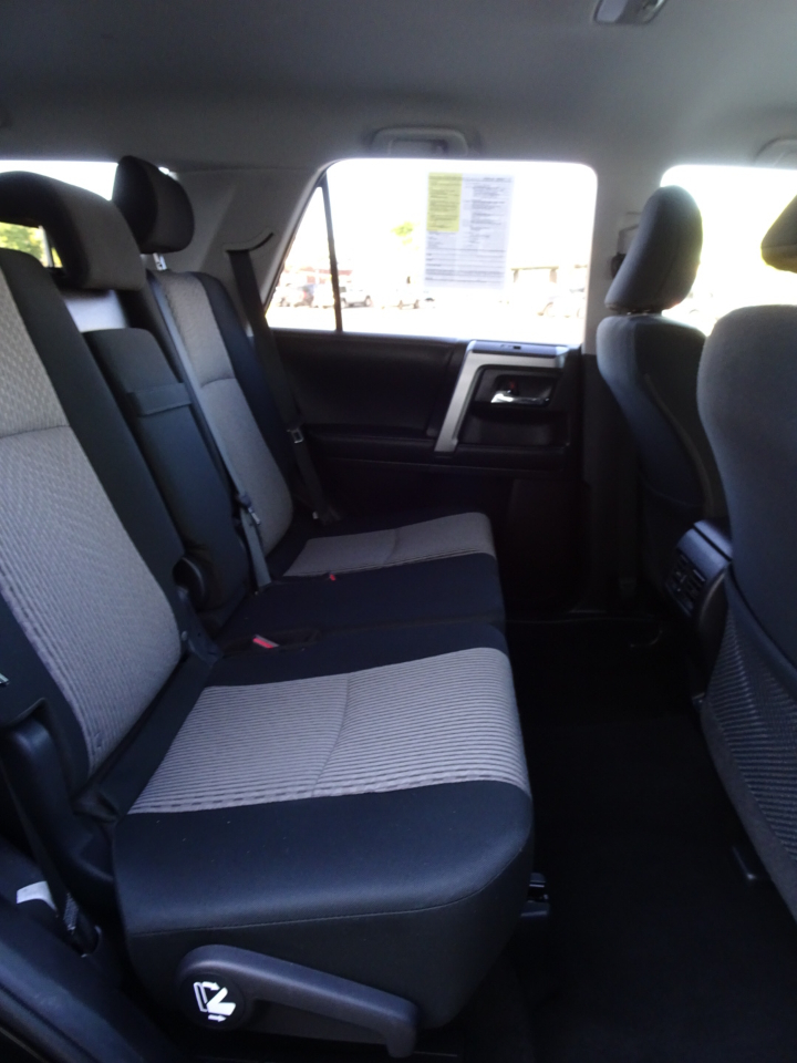 2021 Toyota 4Runner SR5 4WD photo 13