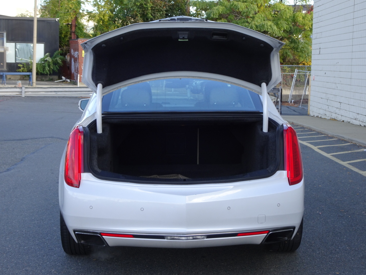 Cadillac XTS 4dr Sdn Luxury AWD 2017 Cadillac XTS 4dr Sdn Luxury AWD 2017