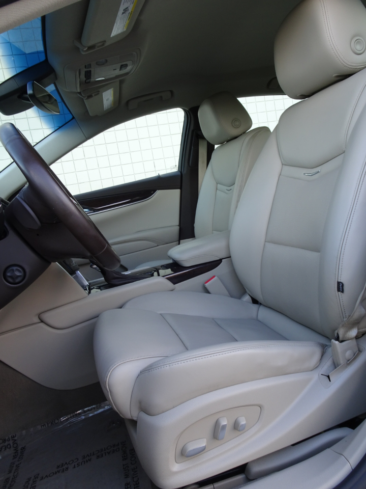 Cadillac XTS 4dr Sdn Luxury AWD 2017 Cadillac XTS 4dr Sdn Luxury AWD 2017