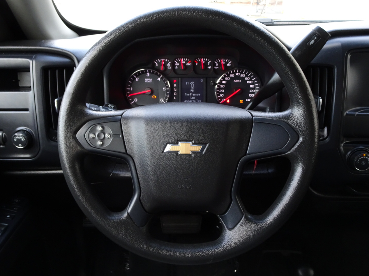 Chevrolet Silverado 1500 4WD Double Cab 143.5" Custom 2018 Chevrolet Silverado 1500 4WD Double Cab 143.5" Custom 2018
