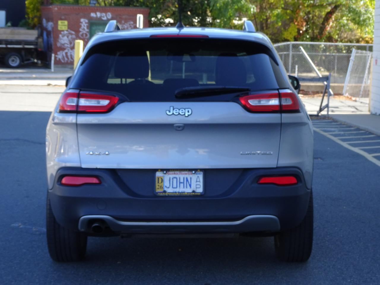 Jeep Cherokee 4WD 4dr Limited 2016