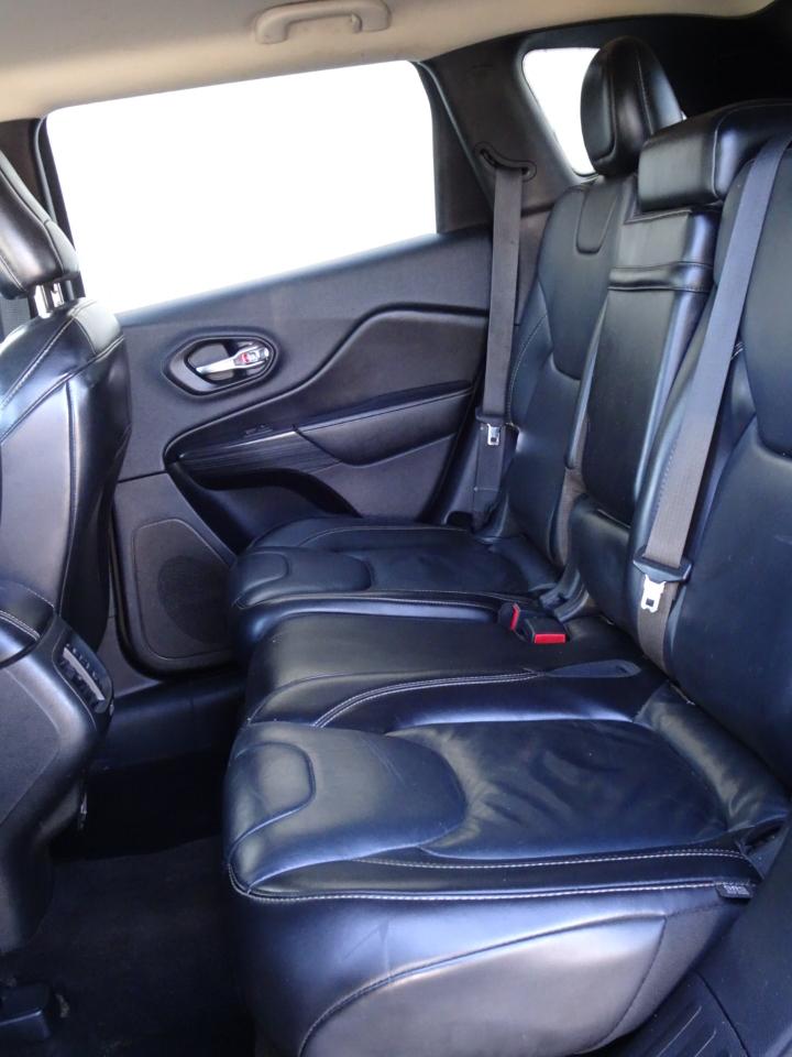 Jeep Cherokee 4WD 4dr Limited 2016