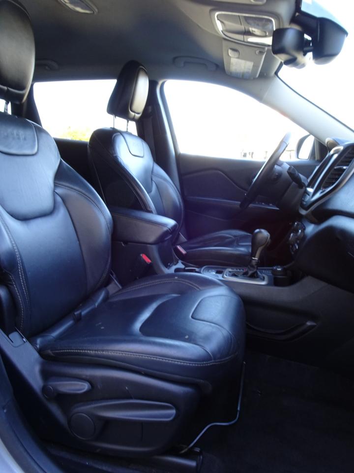 Jeep Cherokee 4WD 4dr Limited 2016