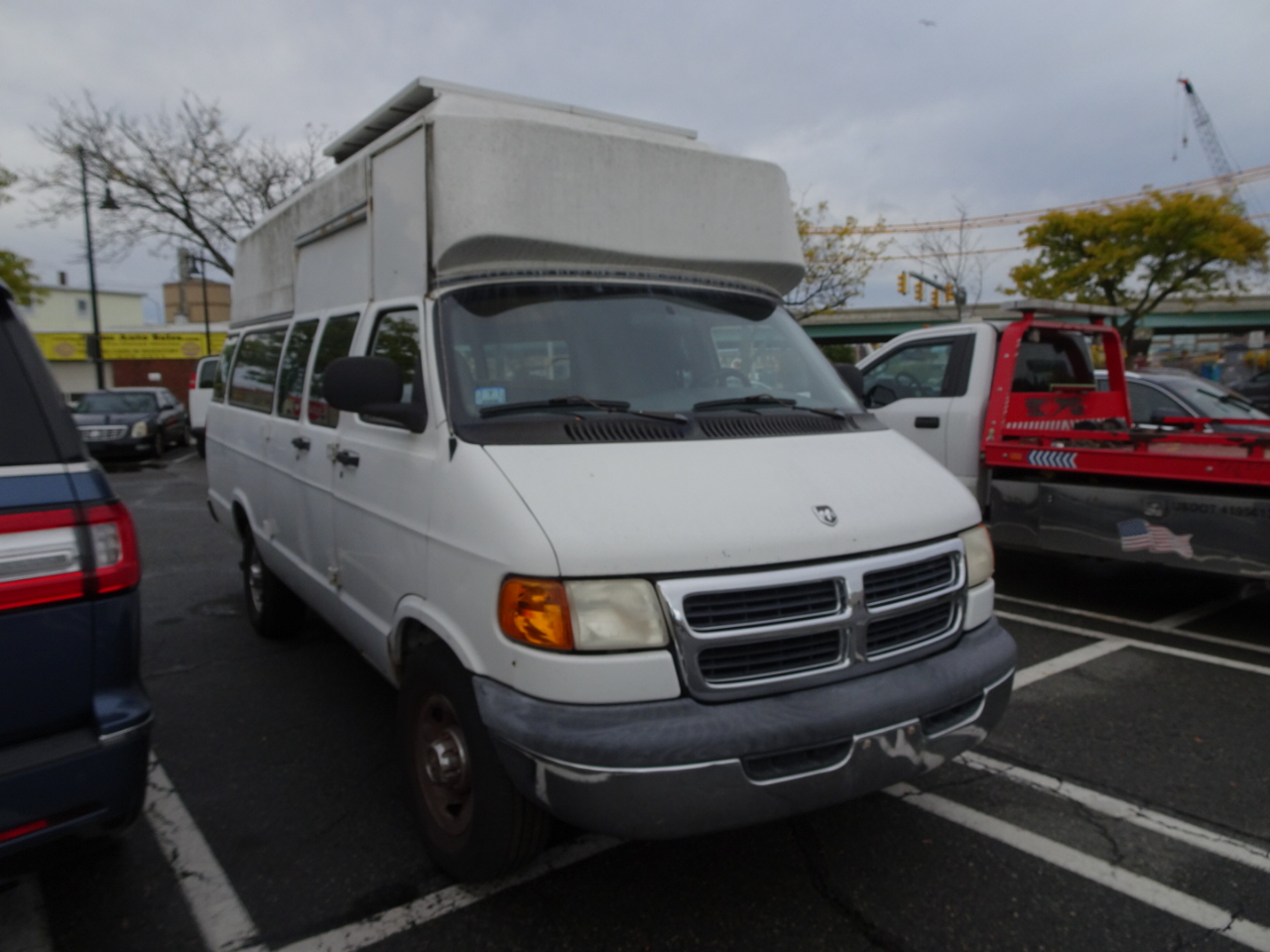 Dodge Ram Van 3500 127" WB 1999 Dodge Ram Van 3500 127" WB 1999