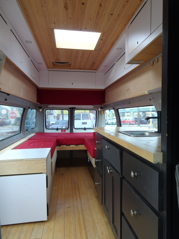 Dodge Ram Van 3500 127" WB 1999 Dodge Ram Van 3500 127" WB 1999