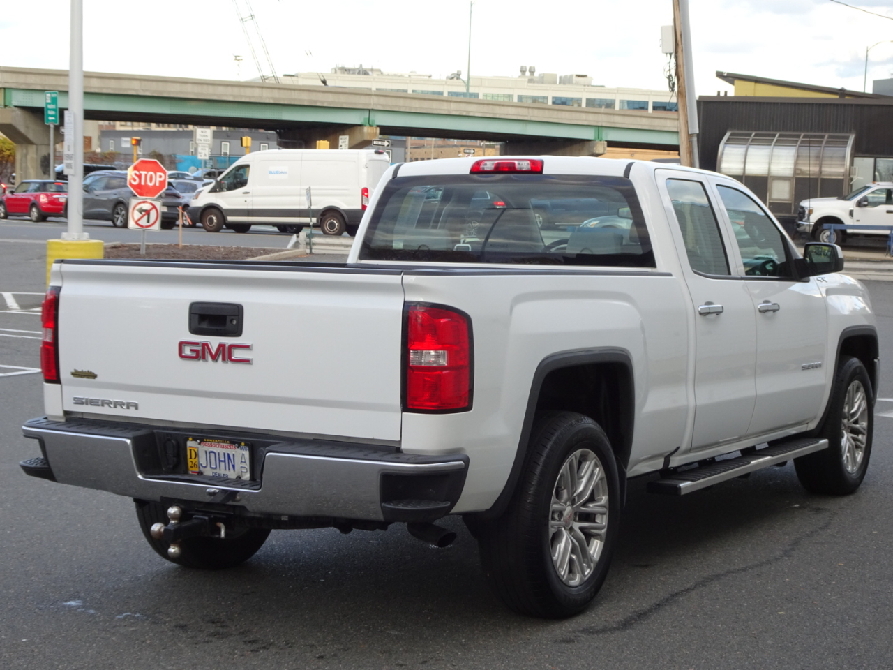 GMC Sierra 1500 4WD Double Cab 143.5" 2016 GMC Sierra 1500 4WD Double Cab 143.5" 2016