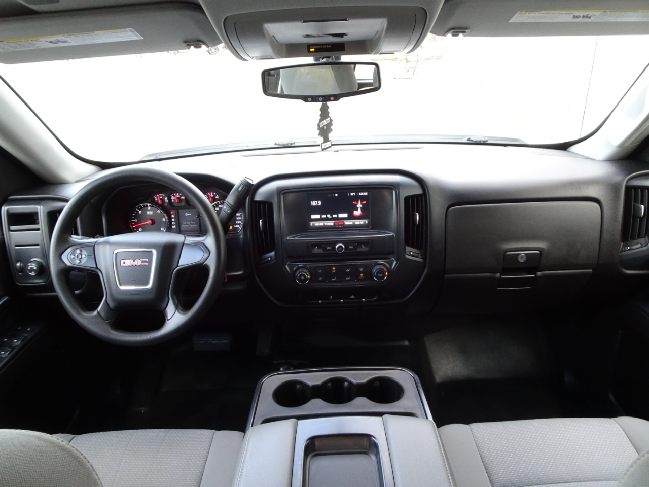 GMC Sierra 1500 4WD Double Cab 143.5" 2016 GMC Sierra 1500 4WD Double Cab 143.5" 2016