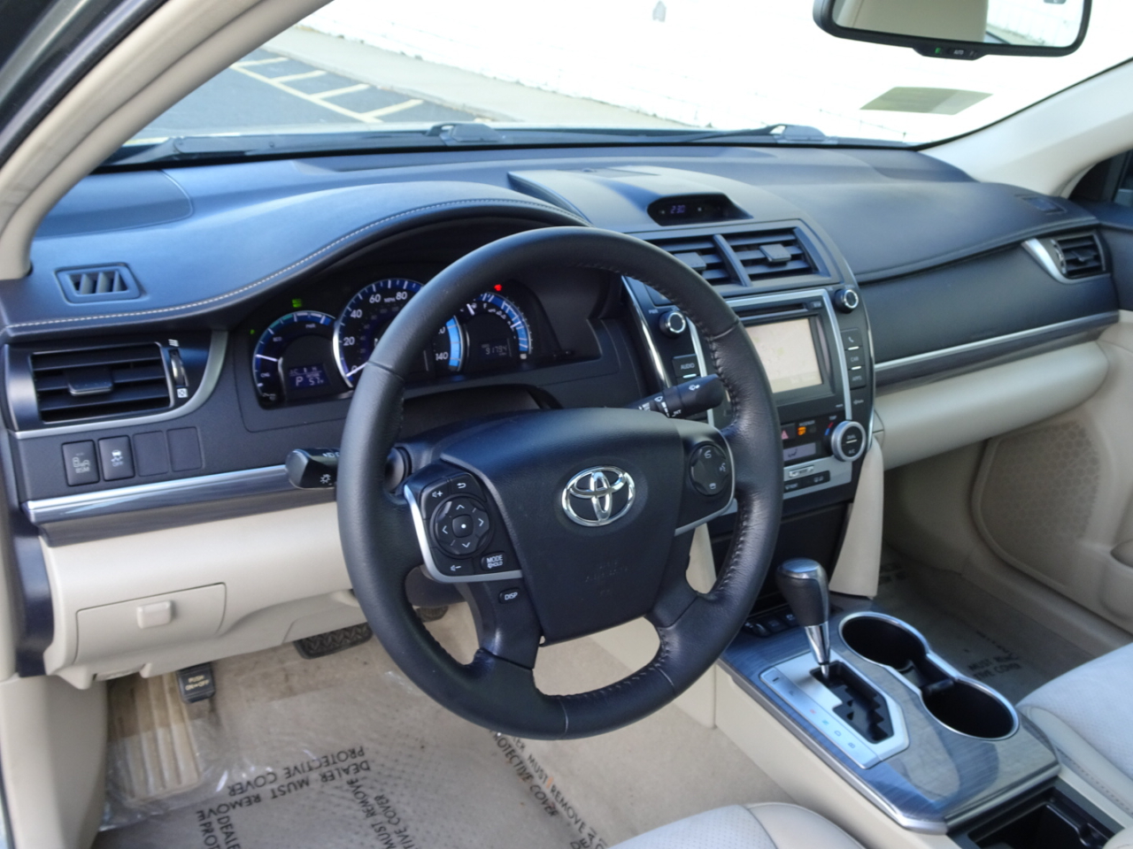 Toyota Camry Hybrid 4dr Sdn XLE (Natl) 2013 Toyota Camry Hybrid 4dr Sdn XLE (Natl) 2013