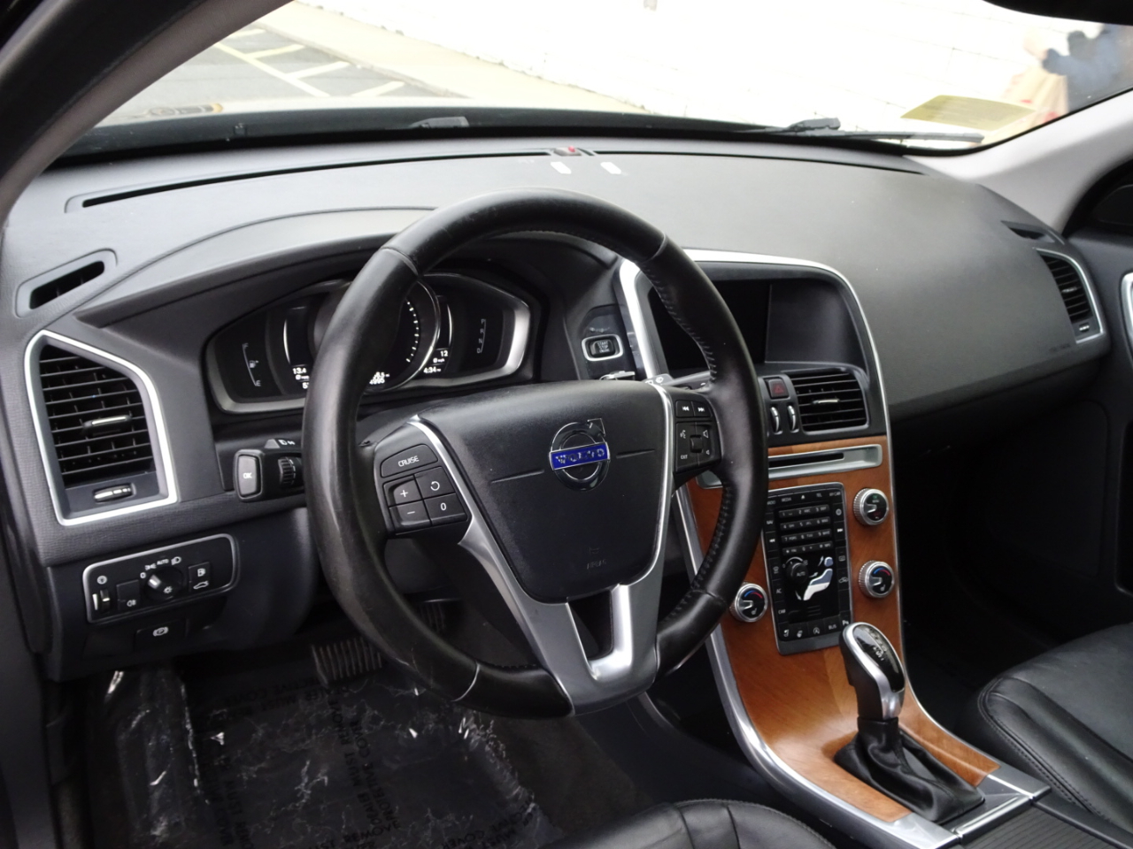 Volvo XC60 T6 AWD Inscription 2017 Volvo XC60 T6 AWD Inscription 2017