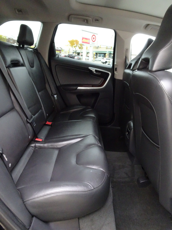 Volvo XC60 T6 AWD Inscription 2017 Volvo XC60 T6 AWD Inscription 2017