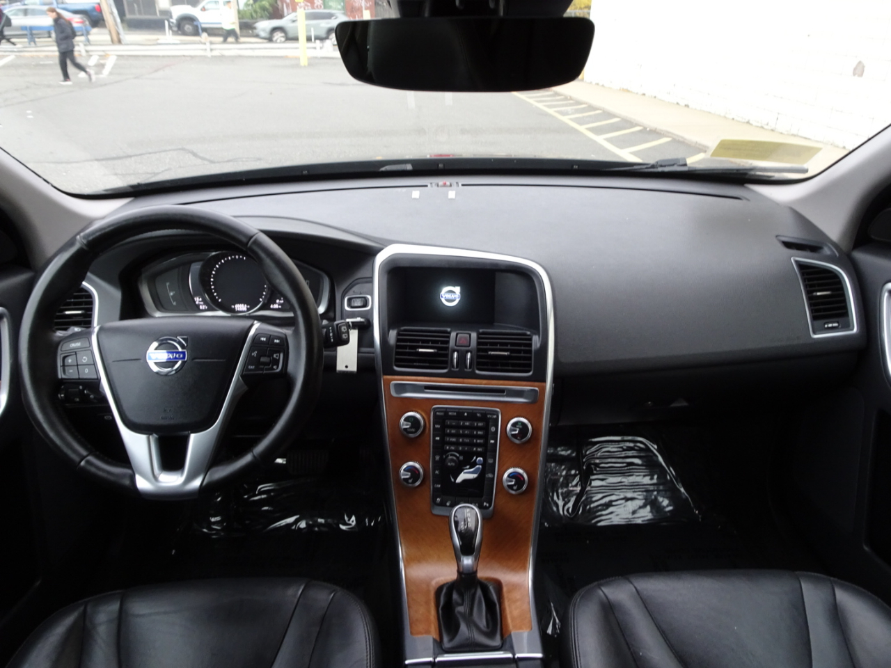 Volvo XC60 T6 AWD Inscription 2017 Volvo XC60 T6 AWD Inscription 2017