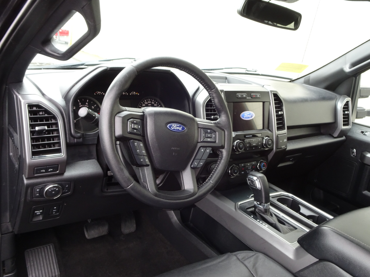 Ford F-150 King Ranch 4WD SuperCrew 5.5' Box 2020 Ford F-150 King Ranch 4WD SuperCrew 5.5' Box 2020