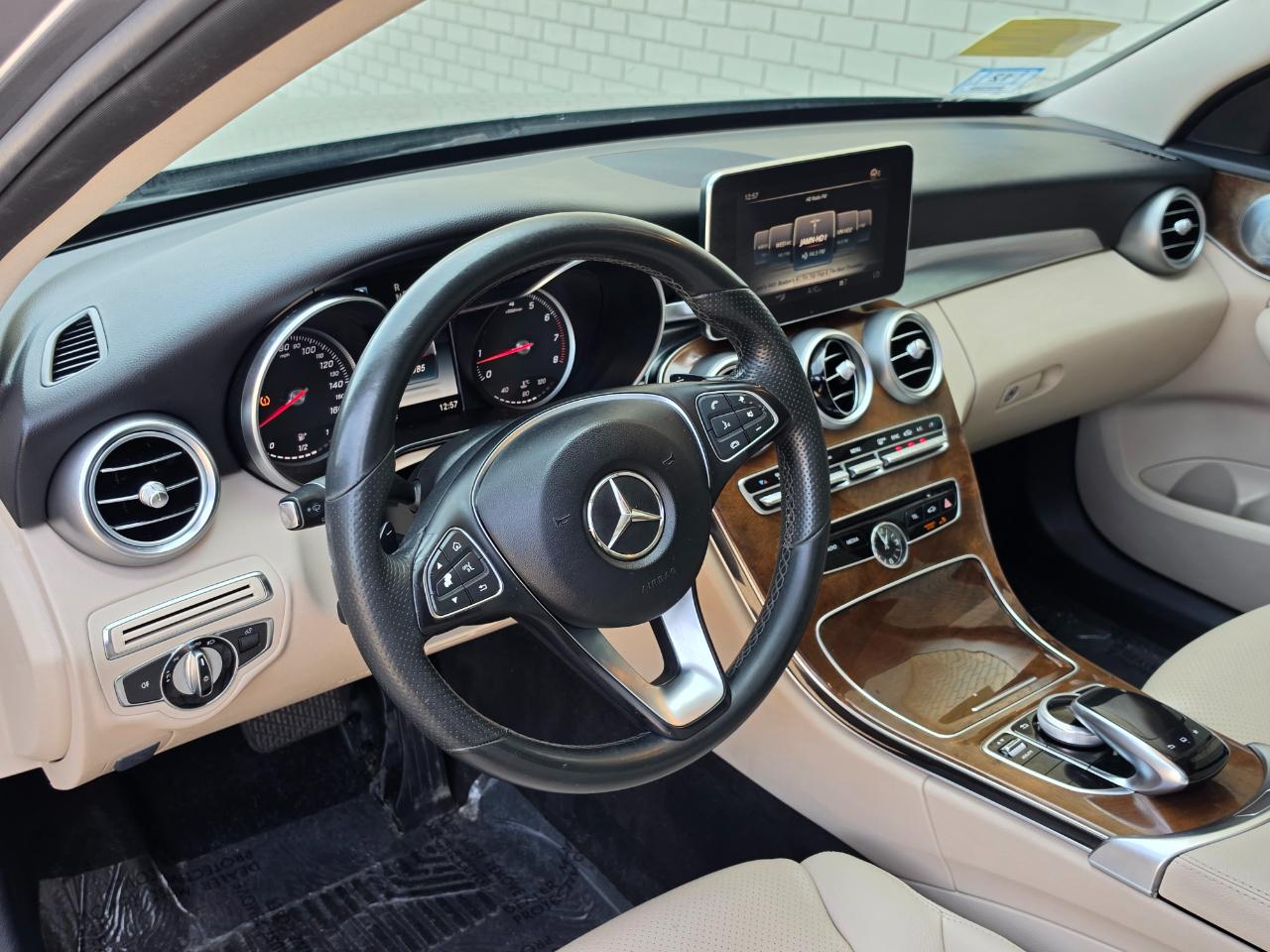 Mercedes-Benz C-Class 4dr Sdn C 300 4MATIC 2015