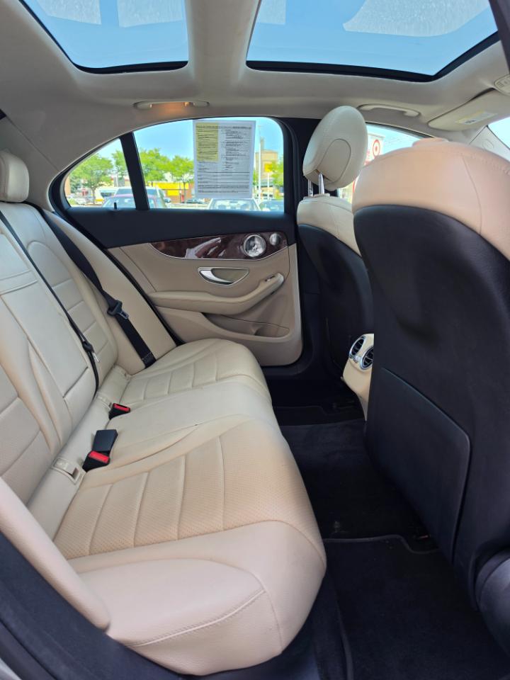 Mercedes-Benz C-Class 4dr Sdn C 300 4MATIC 2015