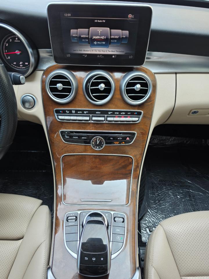 Mercedes-Benz C-Class 4dr Sdn C 300 4MATIC 2015