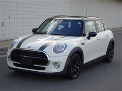 2016 MINI Cooper Hardtop 4 Door 