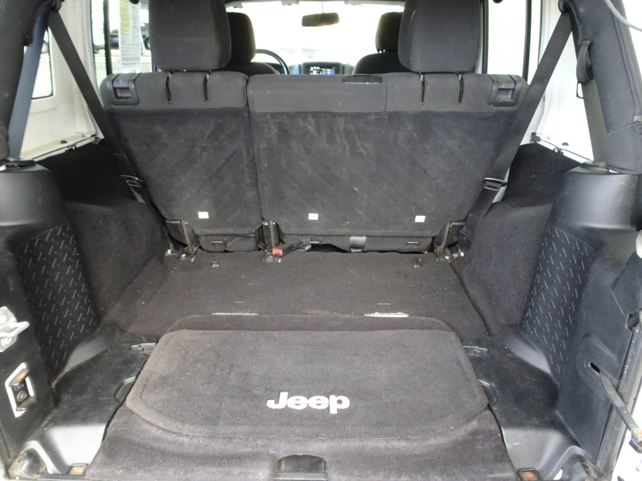 Jeep Wrangler Unlimited 4WD 4dr Sport 2016