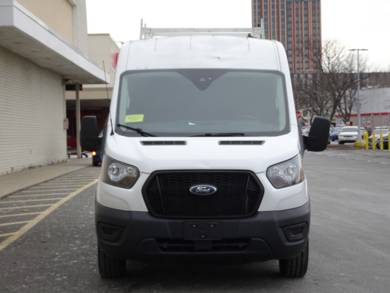 Ford Transit Cargo Van T-250 130" Med Rf 9070 GVWR RWD 2021