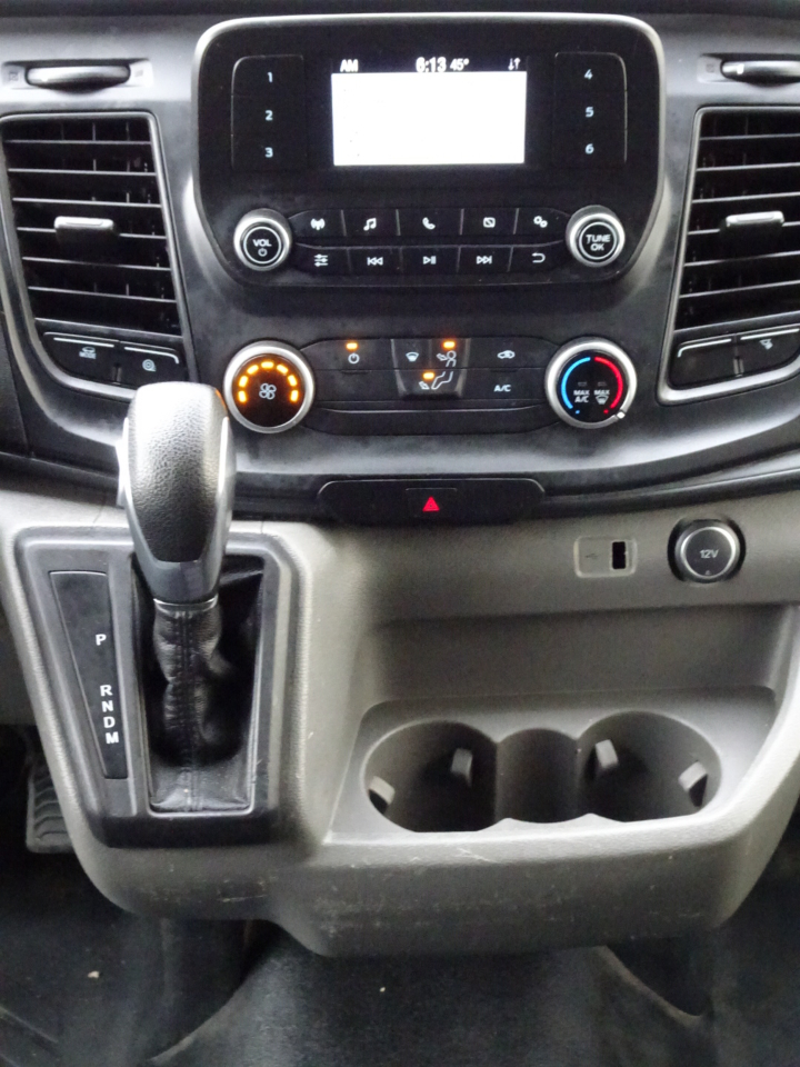 Ford Transit Cargo Van T-250 130" Med Rf 9070 GVWR RWD 2021