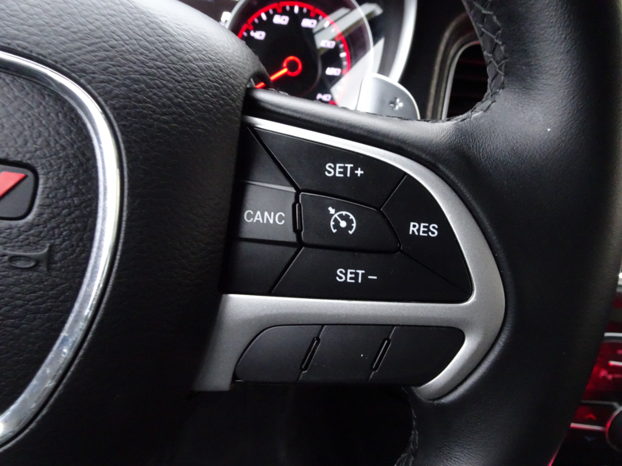 Dodge Charger 4dr Sdn SXT AWD 2016