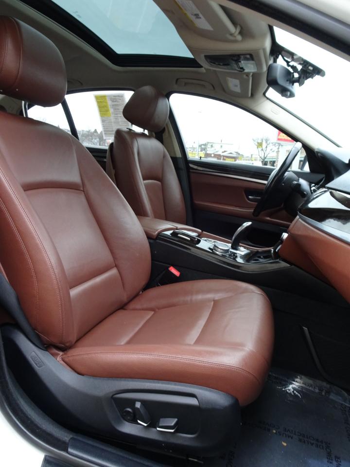 BMW 5 Series 4dr Sdn 528i xDrive AWD 2015