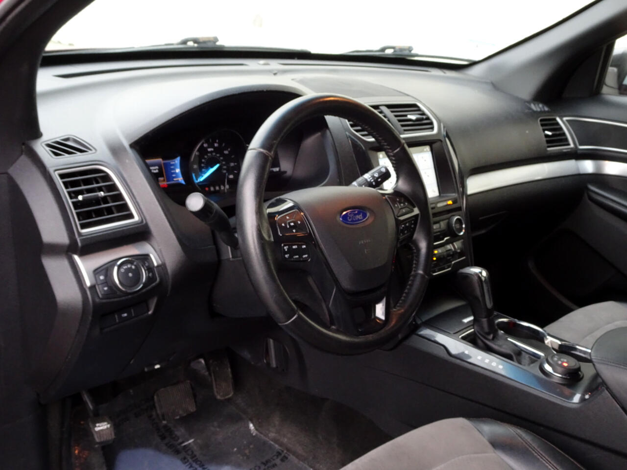 Ford Explorer XLT 4WD 2017